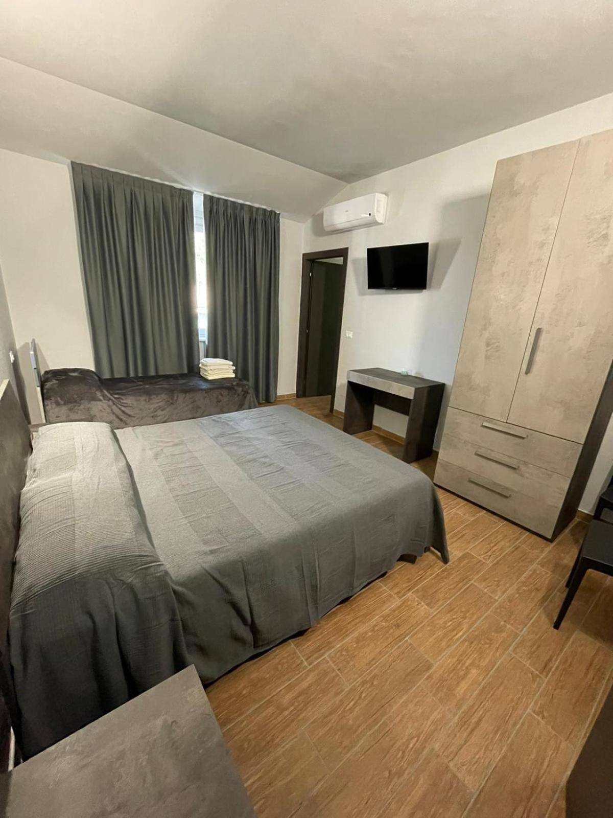Hotel De Santi Candia Canavese Esterno foto